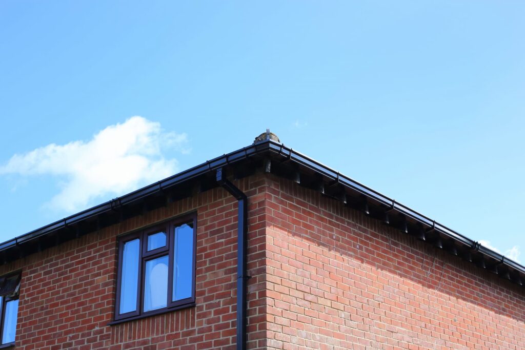 Local gutter cleaning company Oxfordshire